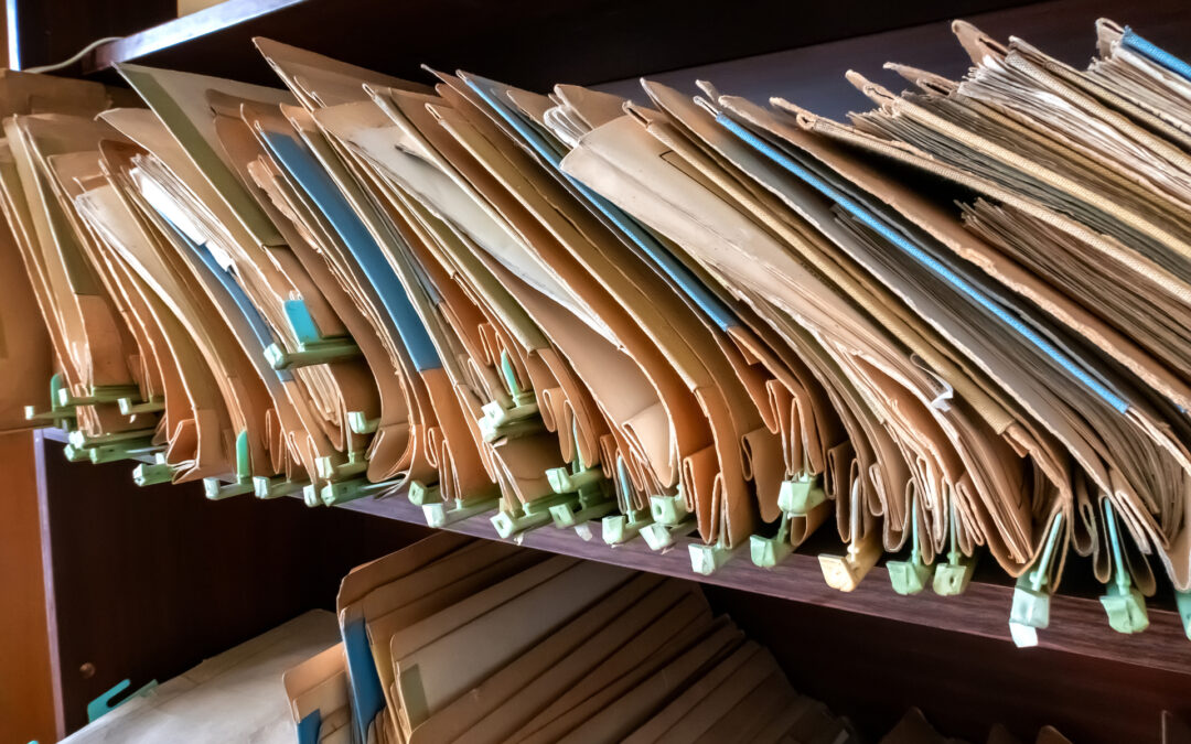 old medical records before electronic records - differences between ehr vs emr